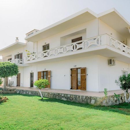 Villa Katrin Kíssamos Buitenkant foto